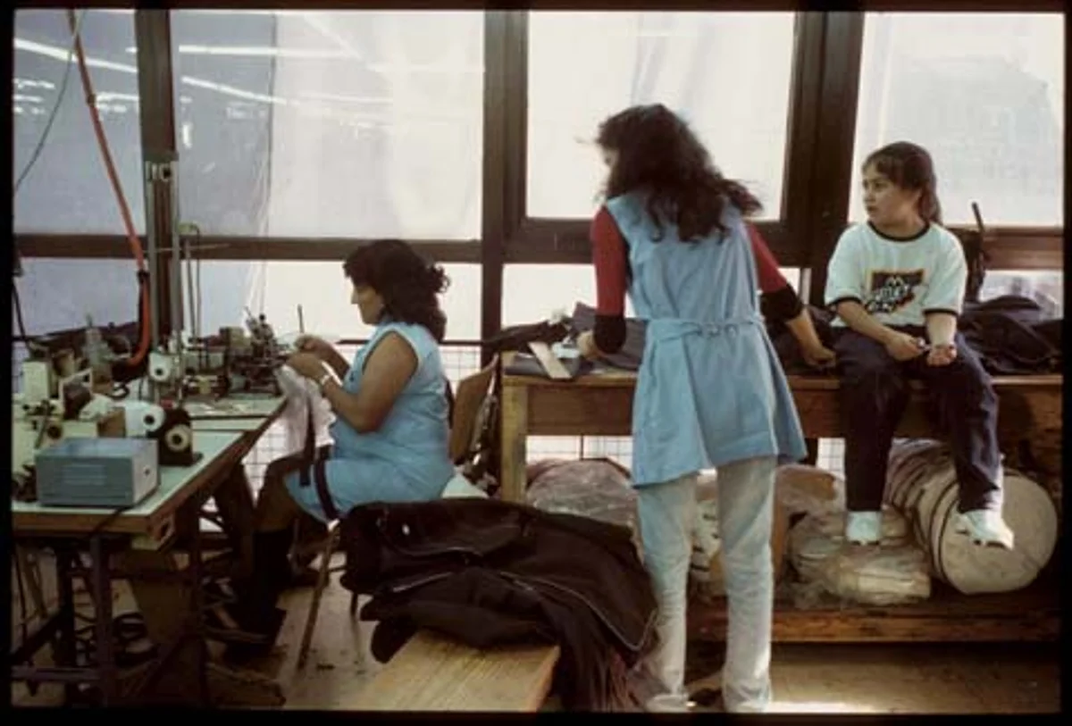 Brukman factory graffiti